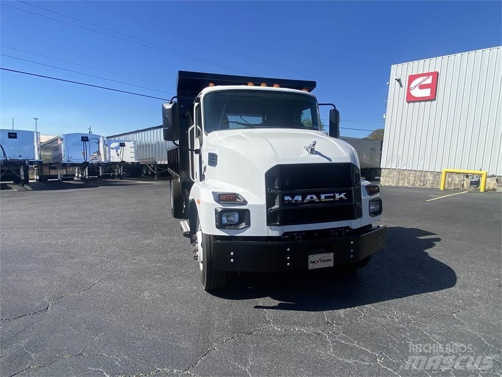 Mack MD6 42R Chassis