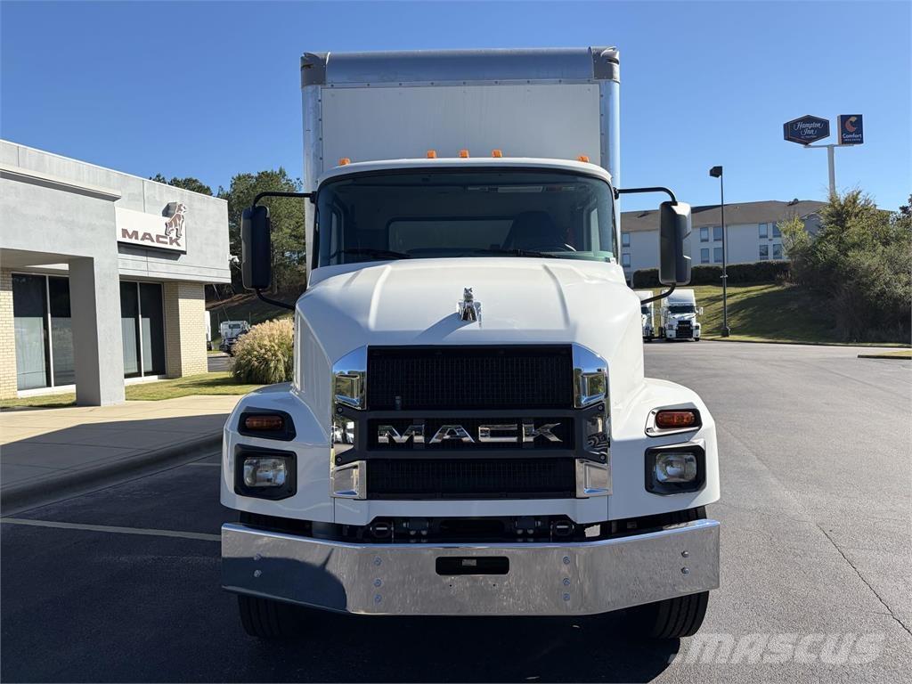 Mack MD6 42R Skapbiler