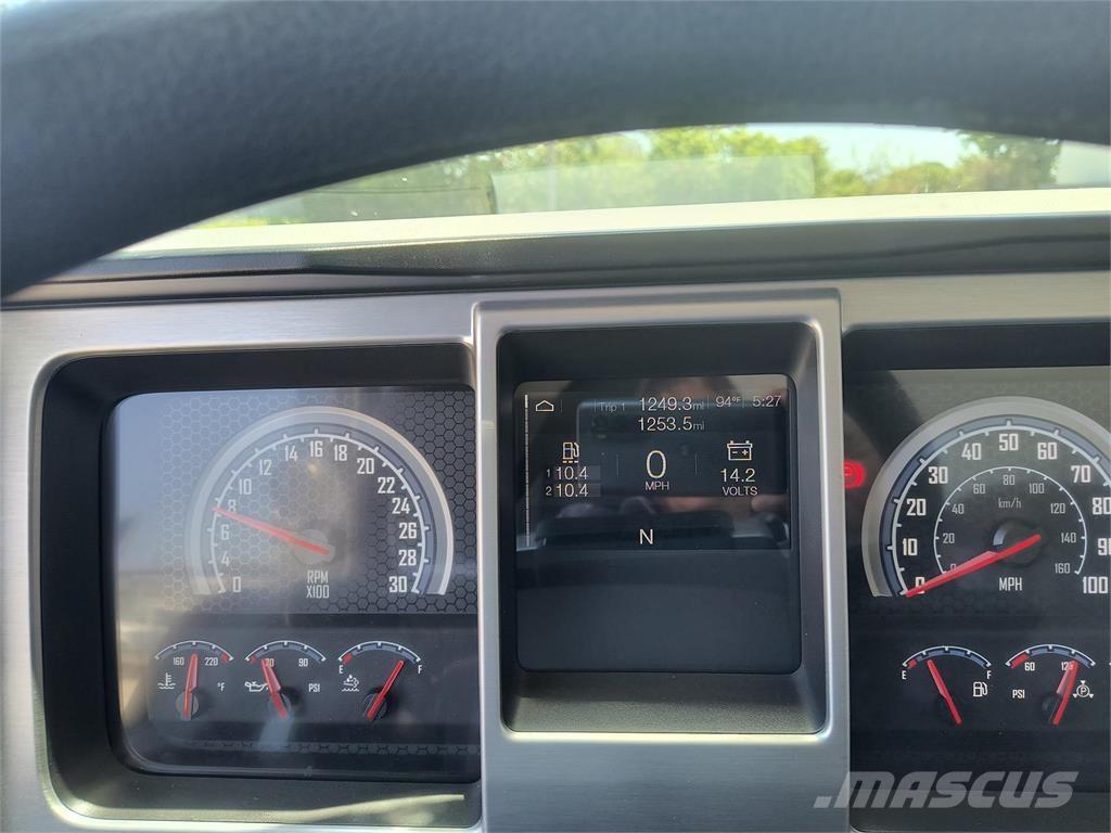 Mack MD6 42R Skapbiler