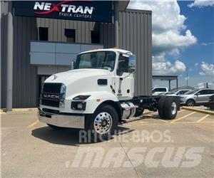 Mack MD642 Chassis