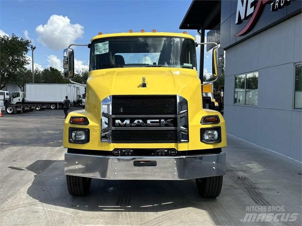 Mack MD7 42R Skogsmaskiner - Annet