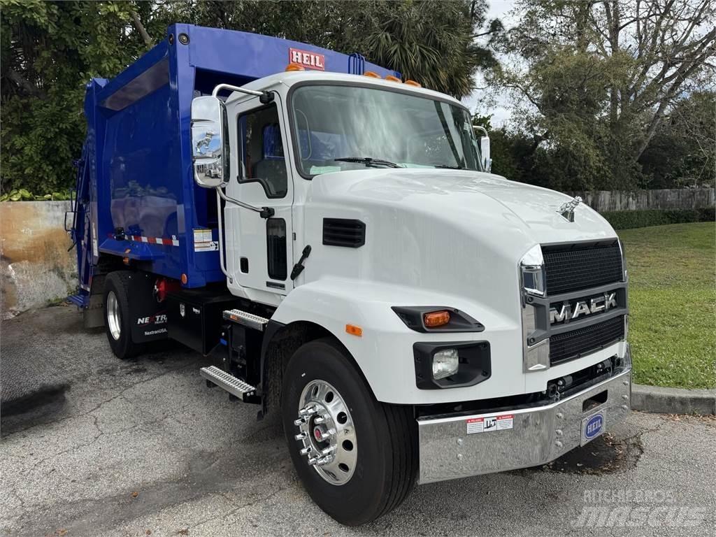 Mack MD7 42R Andre lastebiler