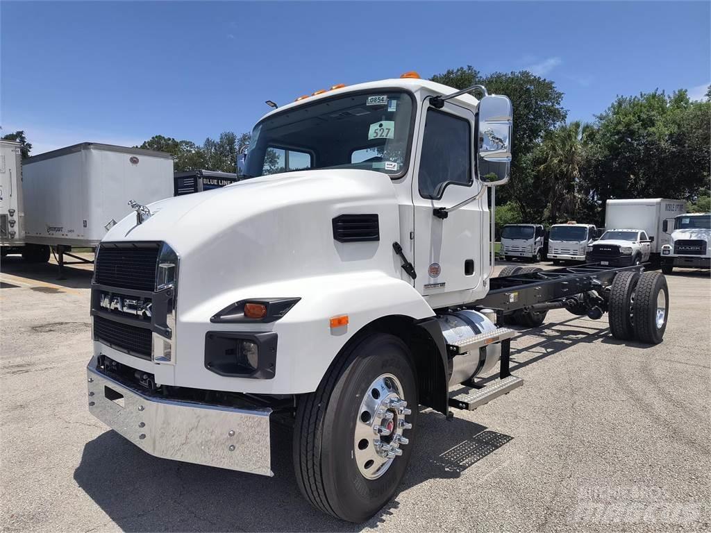 Mack MD7 42R Tippbil