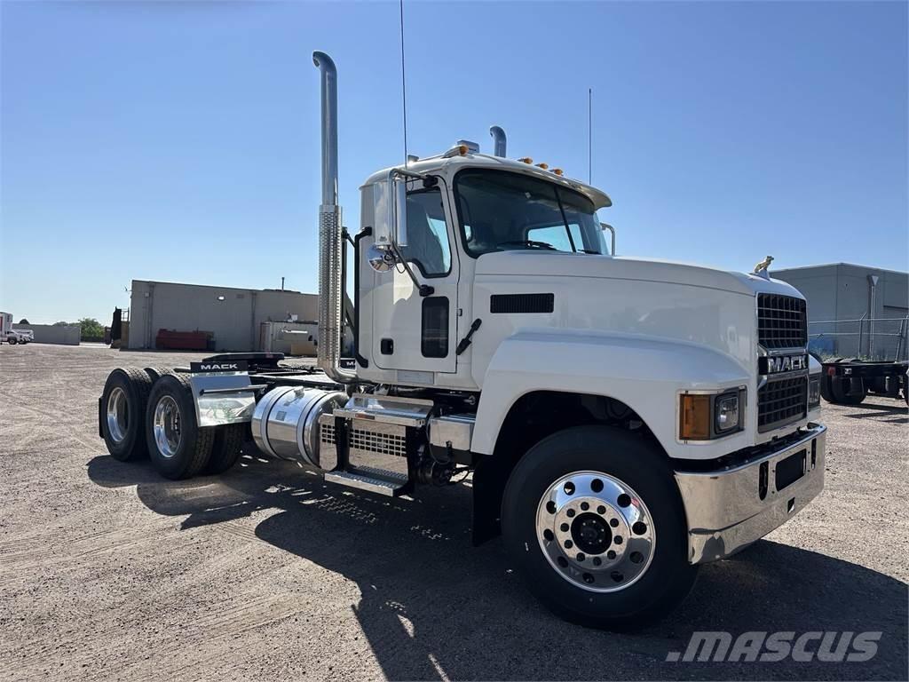 Mack PI64T Trekkvogner
