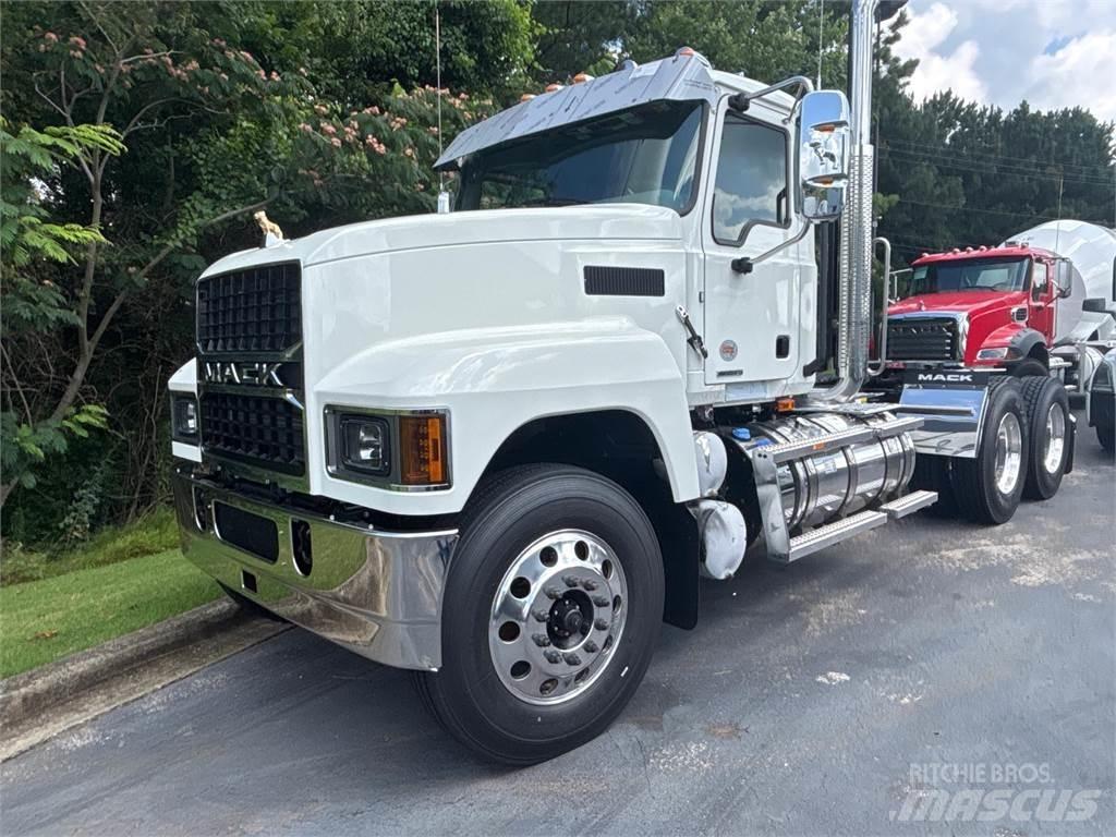 Mack PI64T Trekkvogner