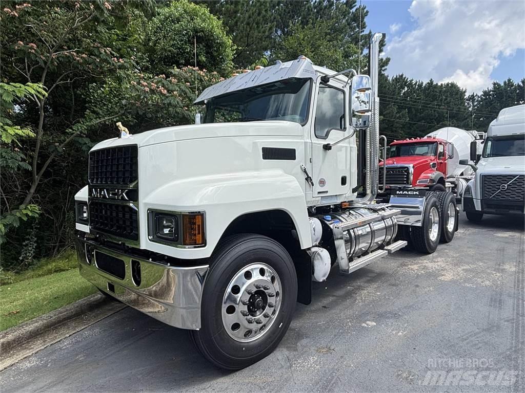 Mack PI64T Trekkvogner