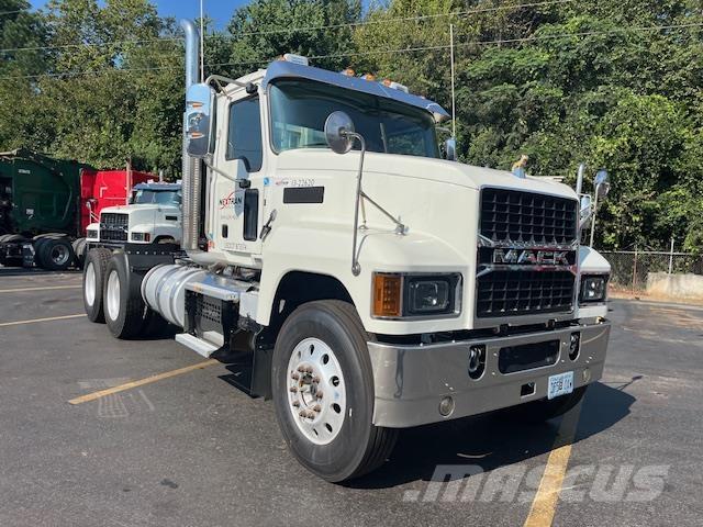 Mack PI64T Trekkvogner