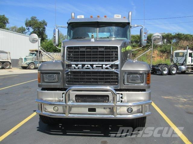 Mack PI64T Trekkvogner