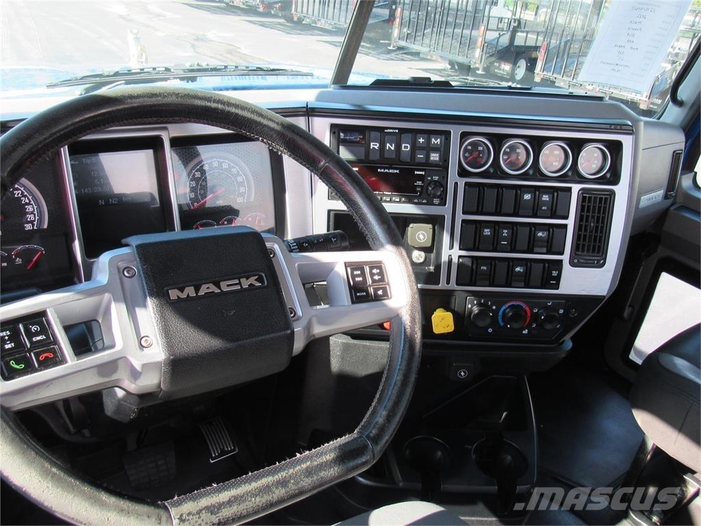 Mack PI64T Trekkvogner