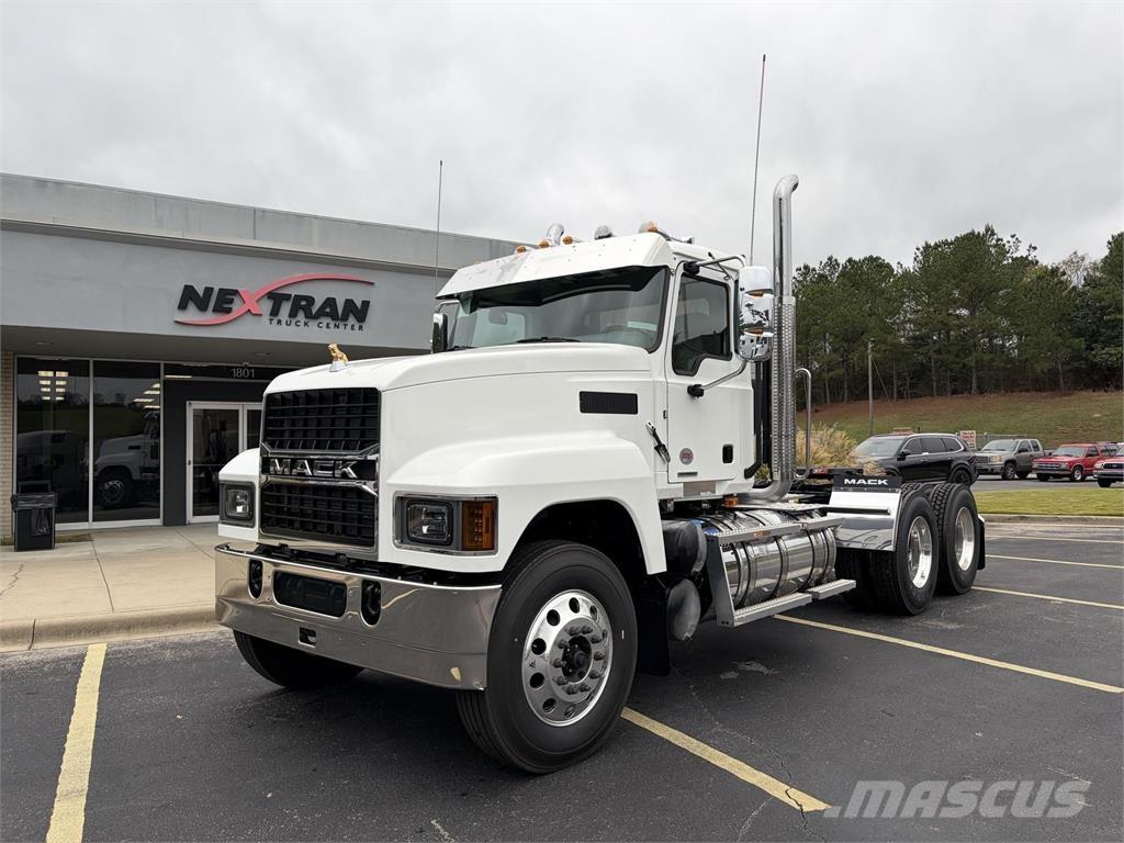 Mack PI64T Trekkvogner