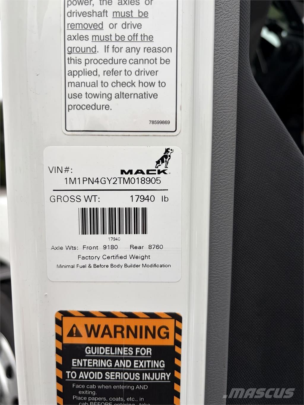 Mack PI64T Trekkvogner