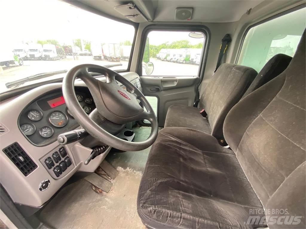 Peterbilt 337 Skapbiler