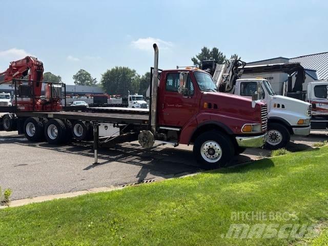 Sterling TRUCK LT9522 Trekkvogner