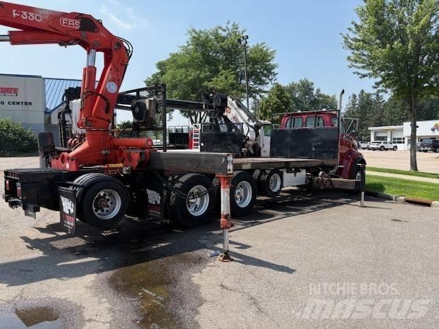Sterling TRUCK LT9522 Trekkvogner