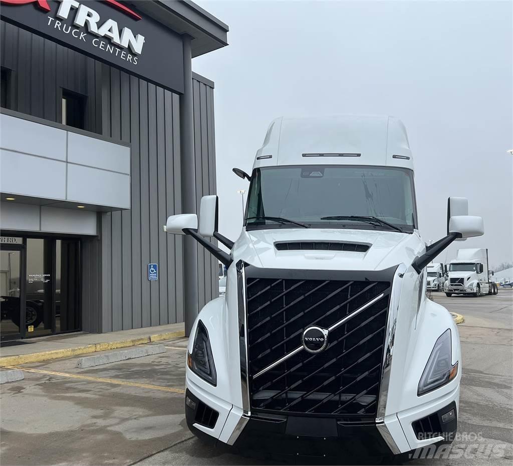 Volvo NEW VNL860 Trekkvogner