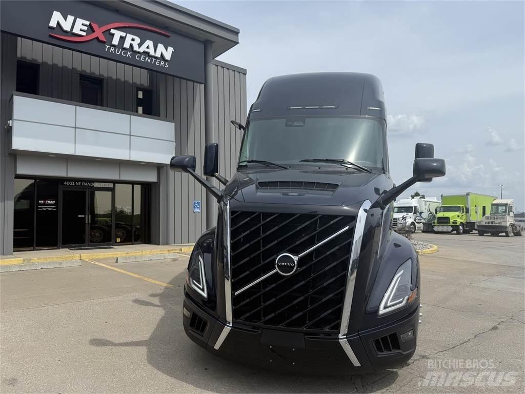 Volvo NEW VNL860 Trekkvogner
