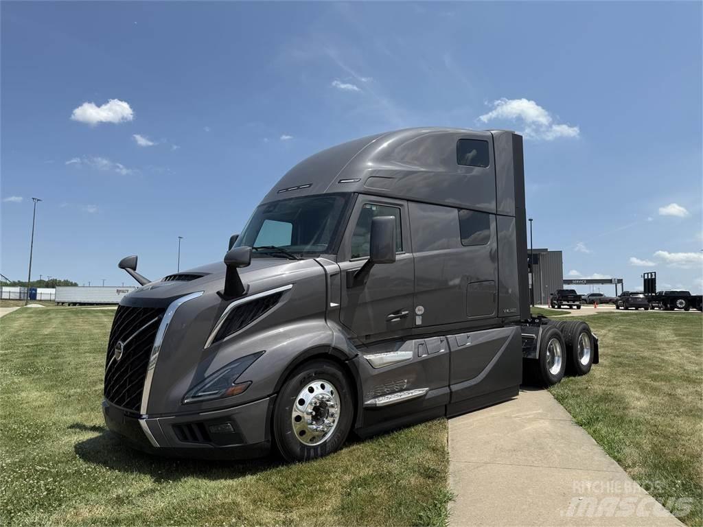 Volvo NEW VNL860 Trekkvogner