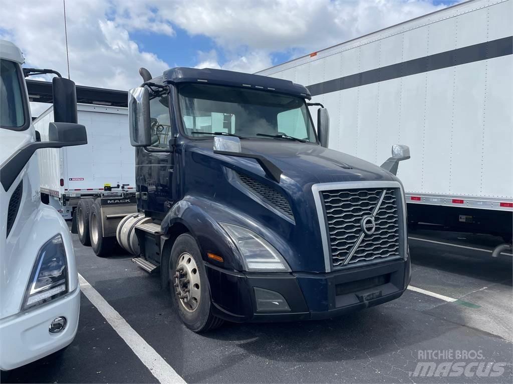 Volvo VNL64T300 Trekkvogner
