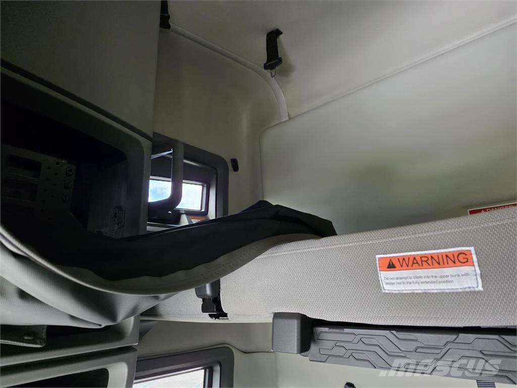 Volvo VNL64T760 Trekkvogner