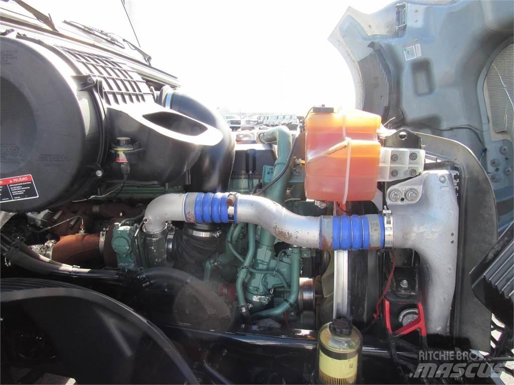 Volvo VNL64T860 Trekkvogner