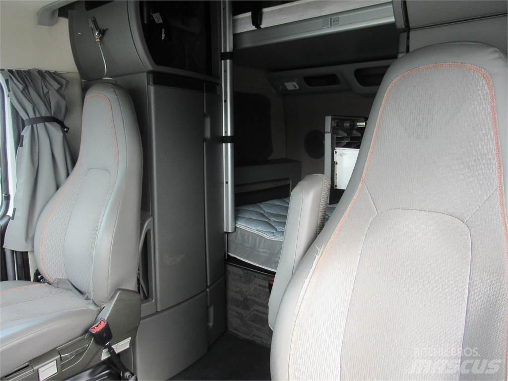 Volvo VNL64T860 Trekkvogner