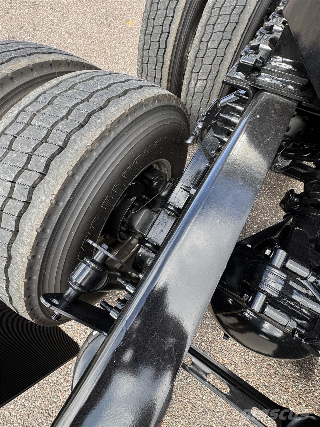 Volvo VNL64T860 Trekkvogner