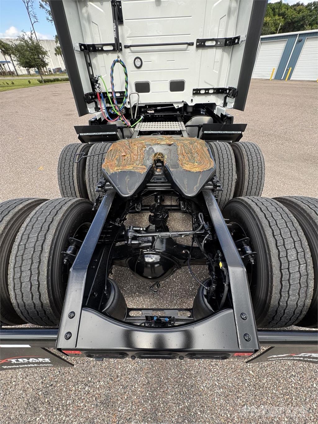 Volvo VNL64T860 Trekkvogner