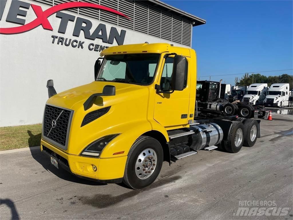 Volvo VNR64T Trekkvogner