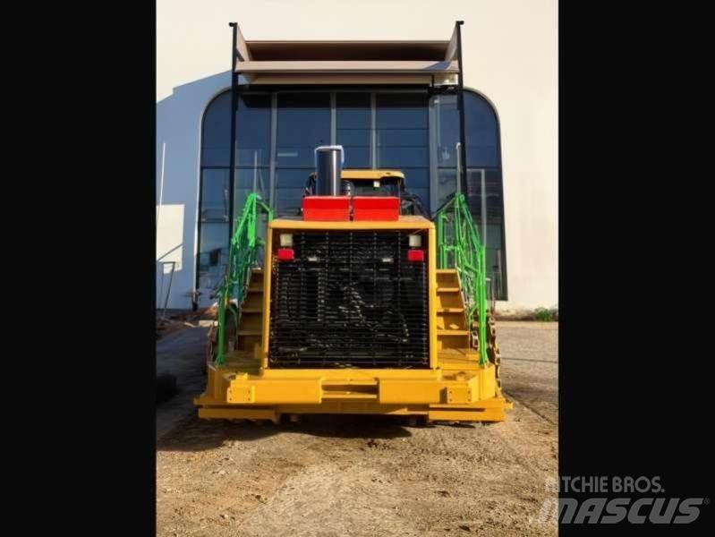 CAT 825H Avfallspresser