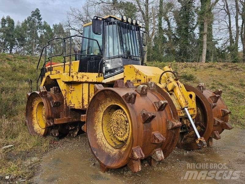 CAT 826GII Hjullaster til komprimering