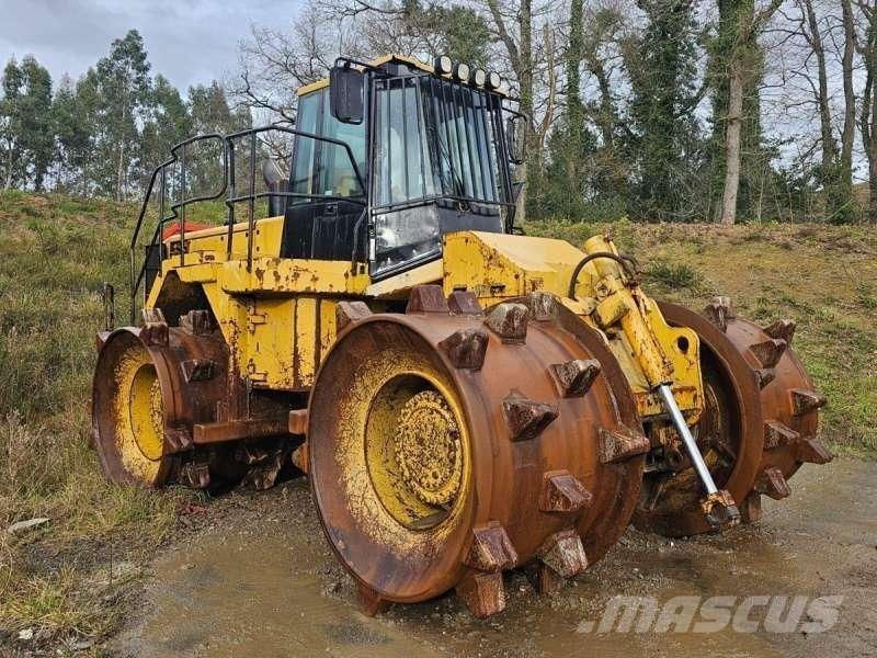 CAT 826GII Hjullaster til komprimering