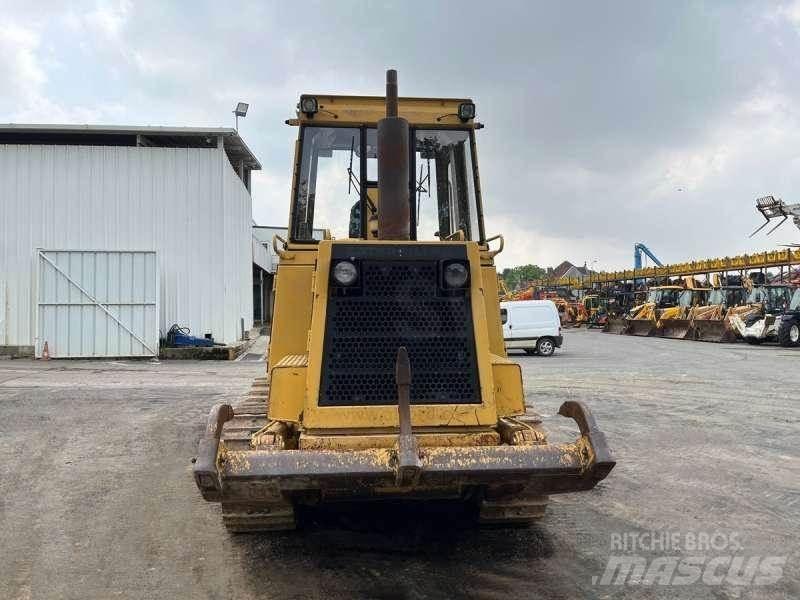 CAT 943 Beltelastere