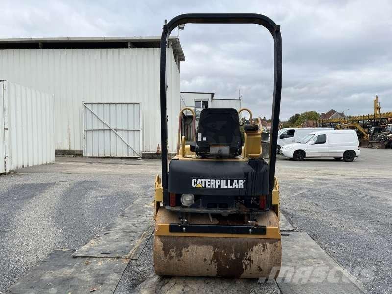 CAT CB-224E Hjullaster til komprimering