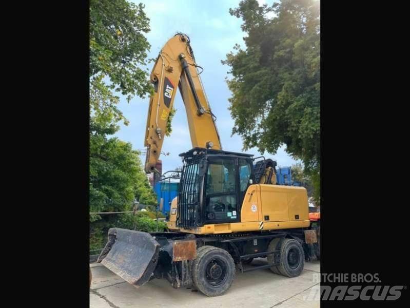 CAT MH3022 Gravemaskiner for avfallshåndtering
