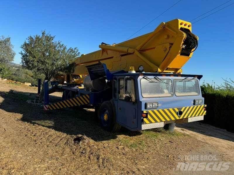 Condor 125/S Allterreng kraner