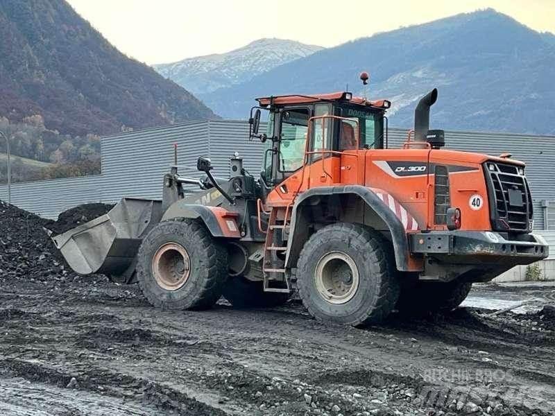 Doosan DL300 Hjullastere