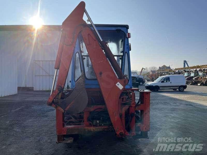 Kubota R520 Traktorgravere