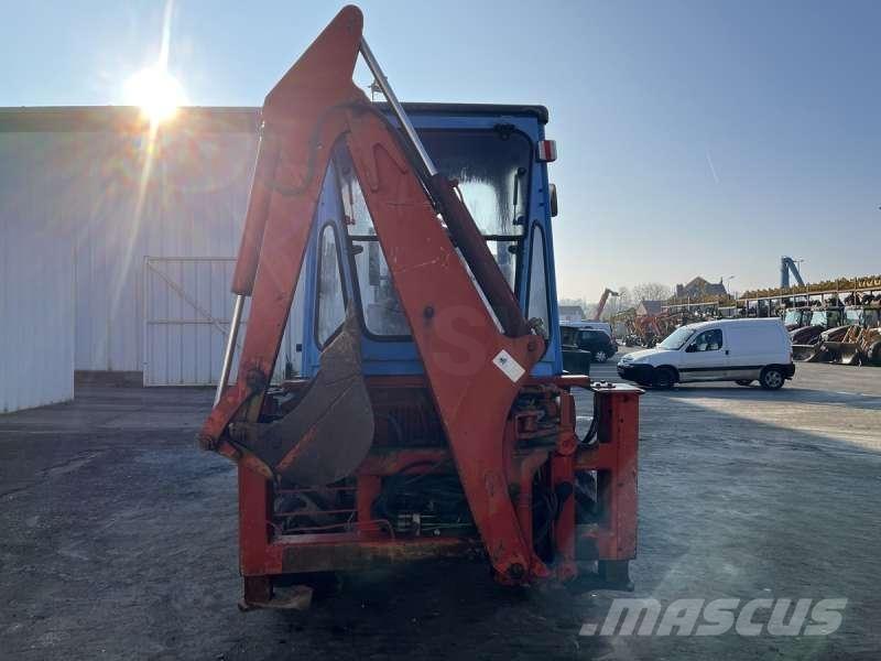 Kubota R520 Traktorgravere