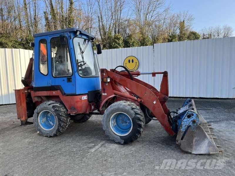 Kubota R520 Traktorgravere