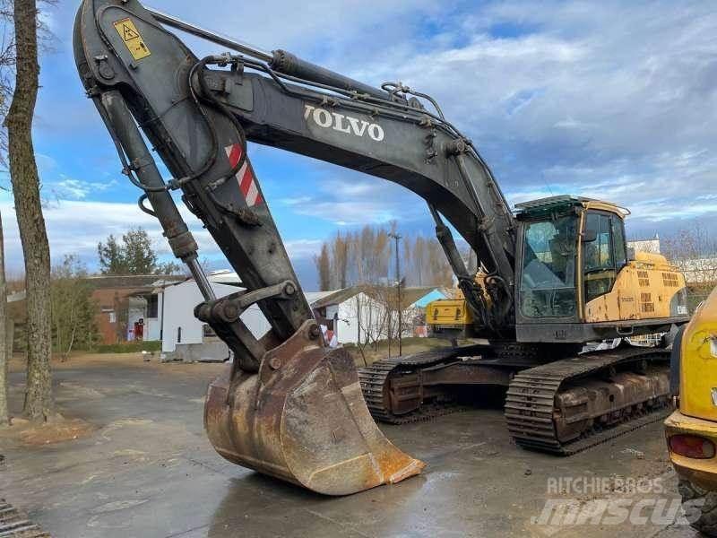 Volvo EC360 Beltegraver