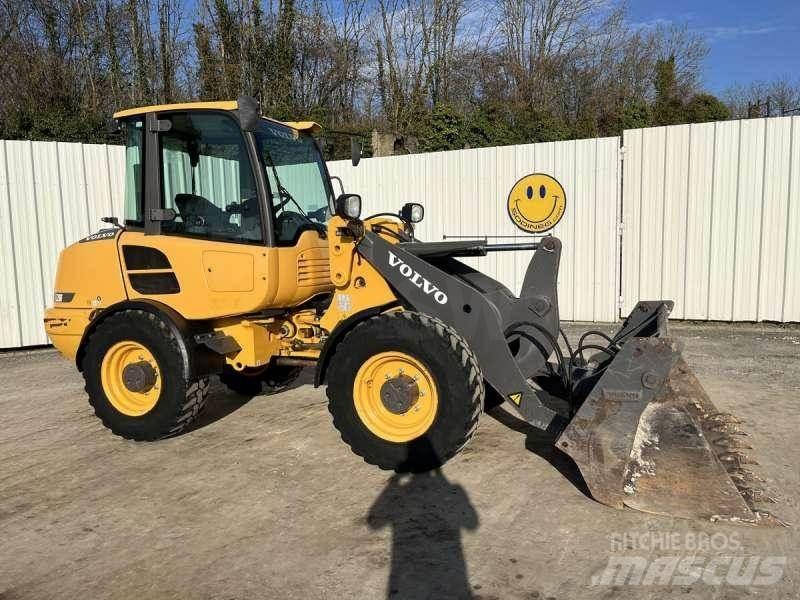 Volvo L28F Minilastere