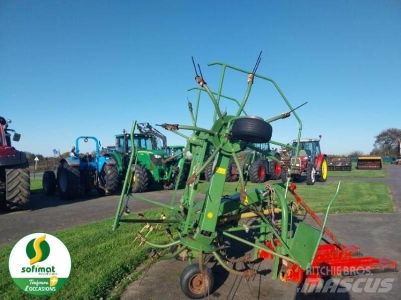 Krone KW550 Raker og høyvendere
