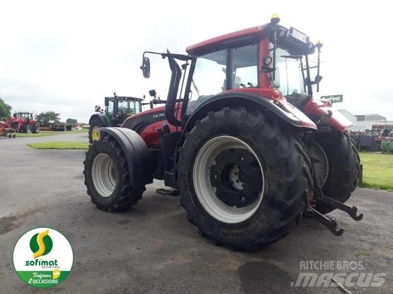 Valtra T183 Traktorer