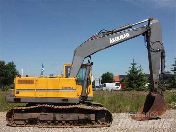 Åkerman EC230 Beltegraver