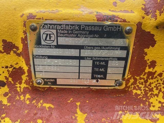 CASE 821 c axles Aksler