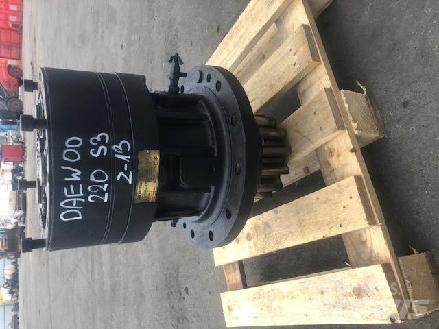 Daewoo SOLAR SL 220 Chassis og understell