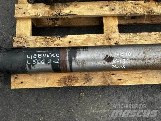 Liebherr L 566 WAŁ Førerhus og Interiør