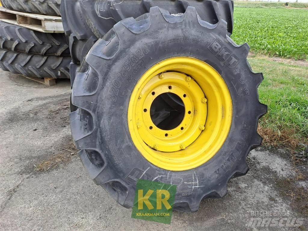 BKT 320/85R20 855 Dekk, hjul og felger