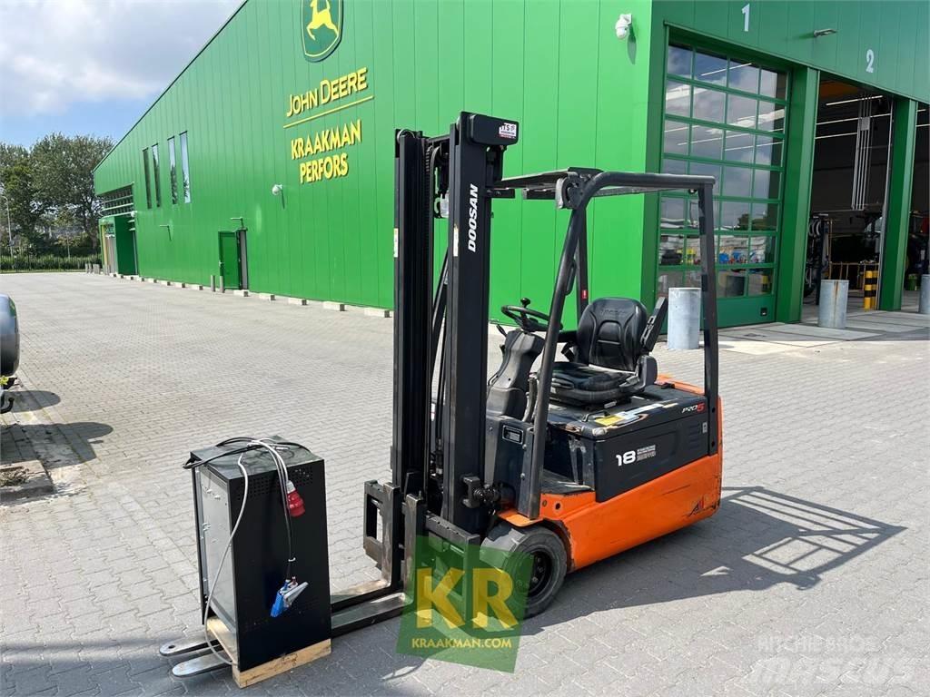 Doosan B18T Teleskoplastere for Landbruk
