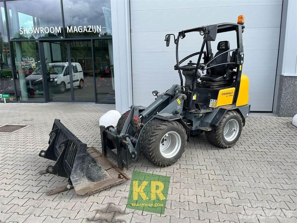 GiANT D332 Frontlastere og graveredskap